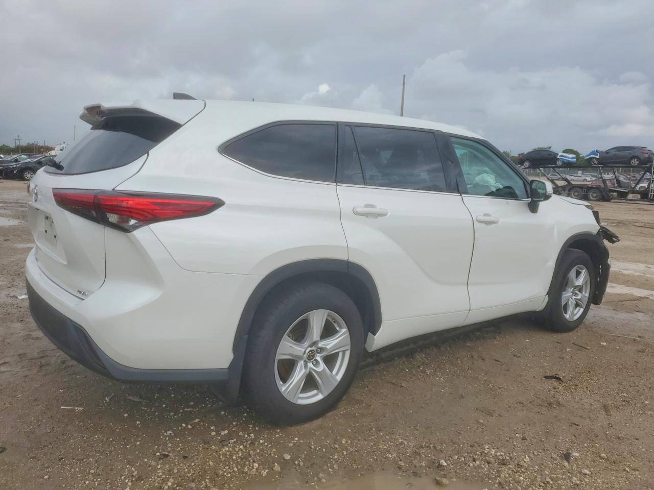 2022 TOYOTA HIGHLANDER L photo 7