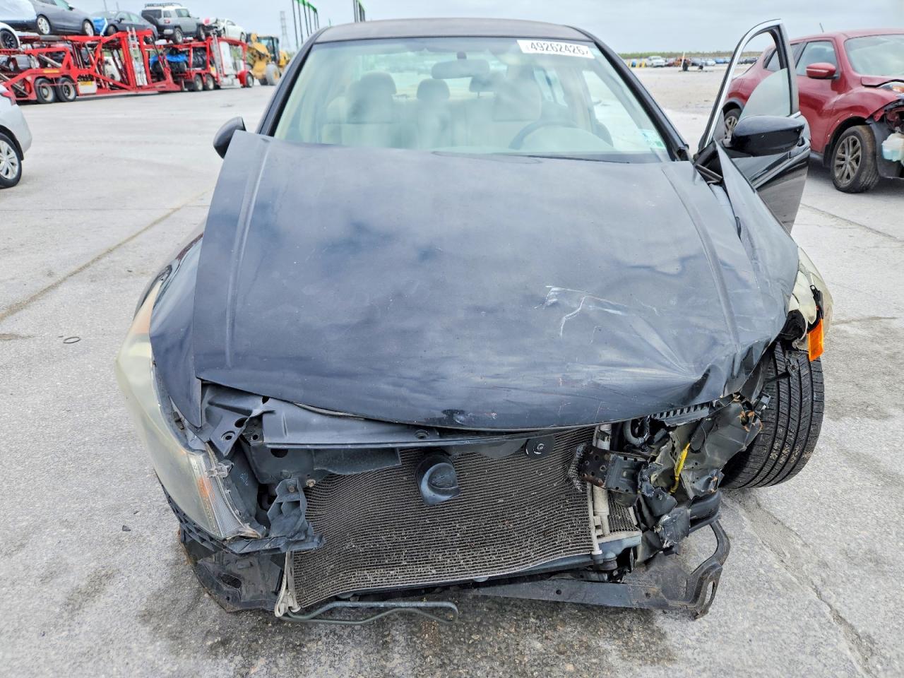 2009 HONDA ACCORD LX photo 31