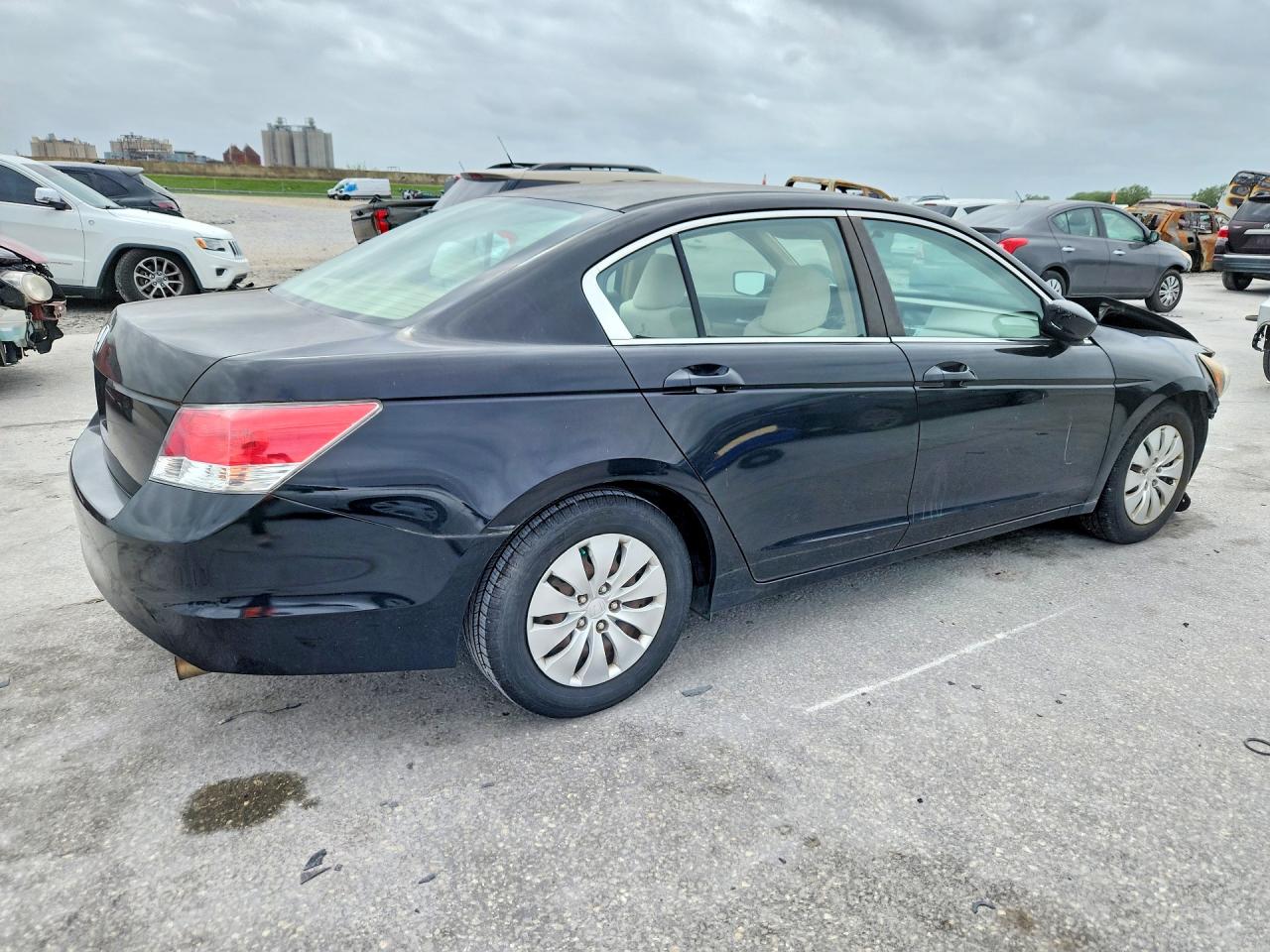 2009 HONDA ACCORD LX photo 7