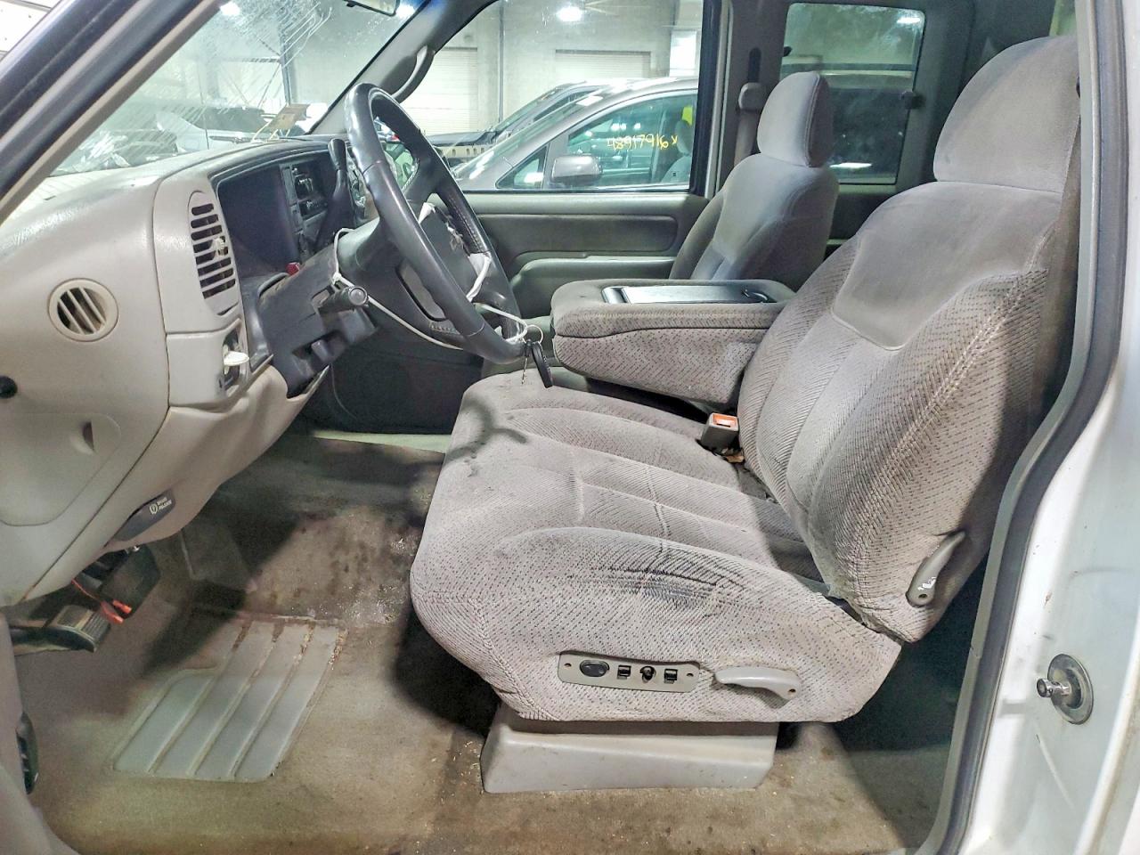 1998 CHEVROLET GMT-400 K1500 photo 7