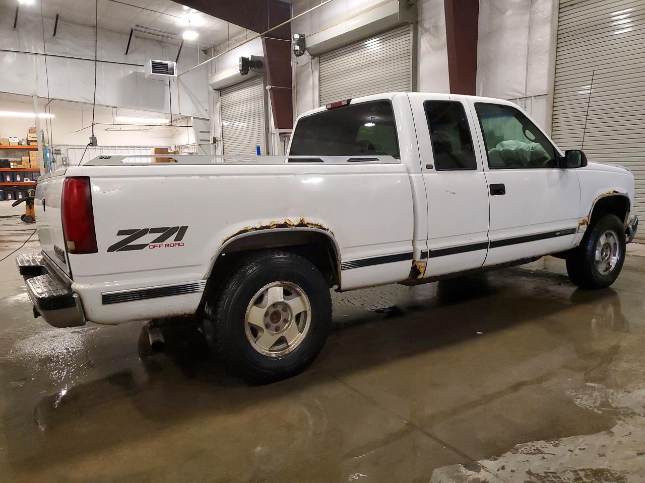 1998 CHEVROLET GMT-400 K1500 photo 3