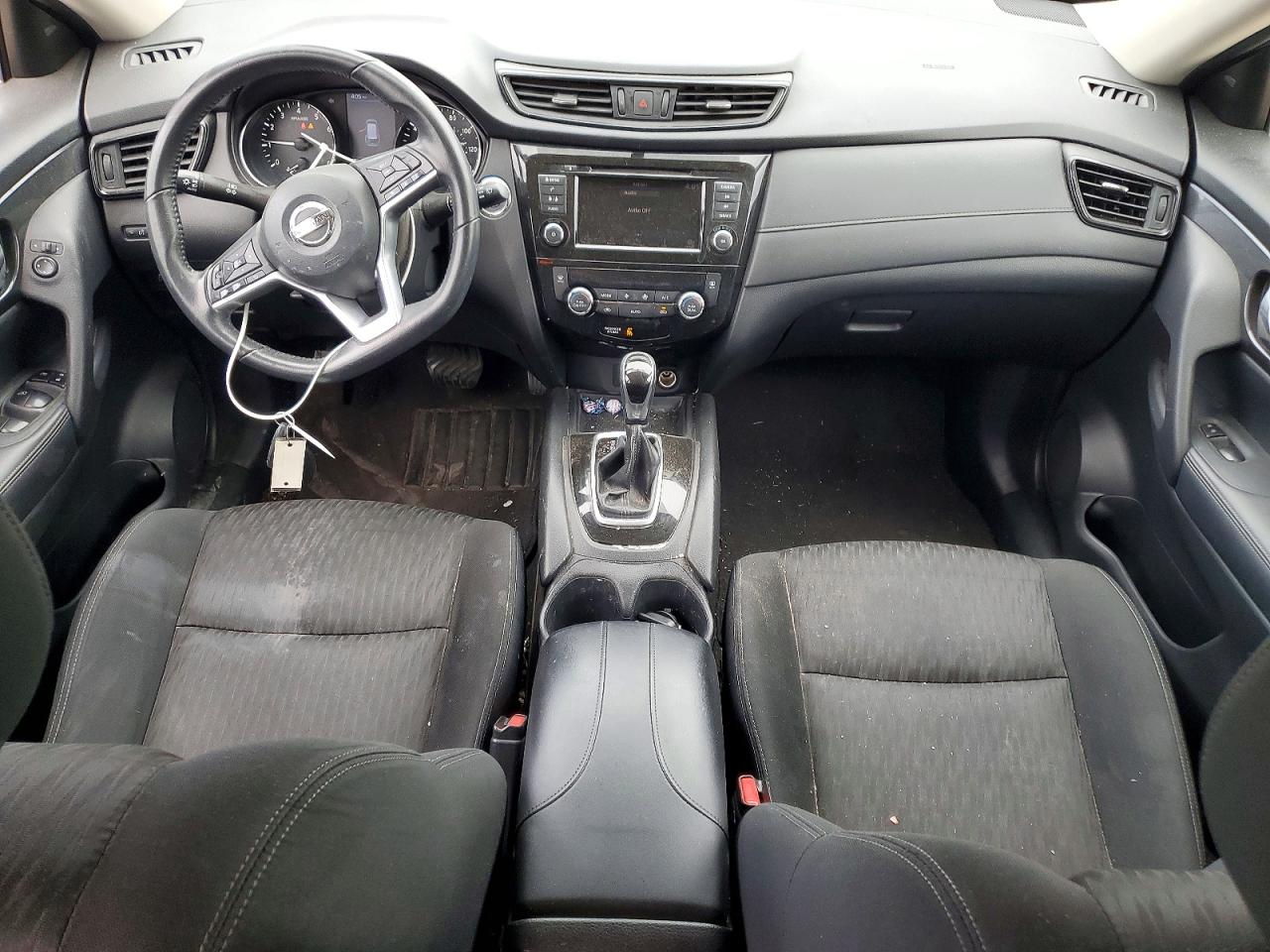 2018 NISSAN ROGUE SV photo 15