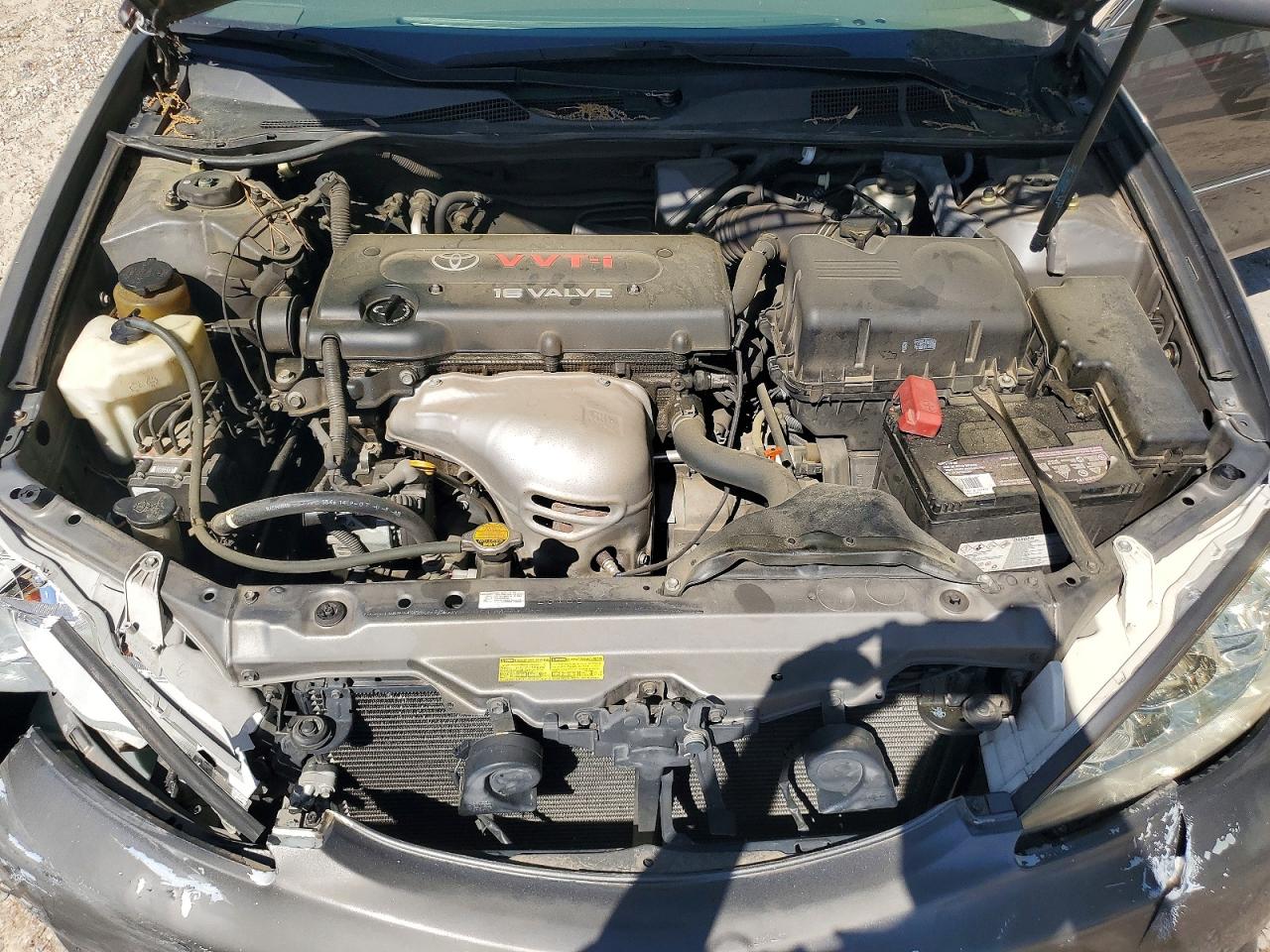 2005 TOYOTA CAMRY XLE photo 19
