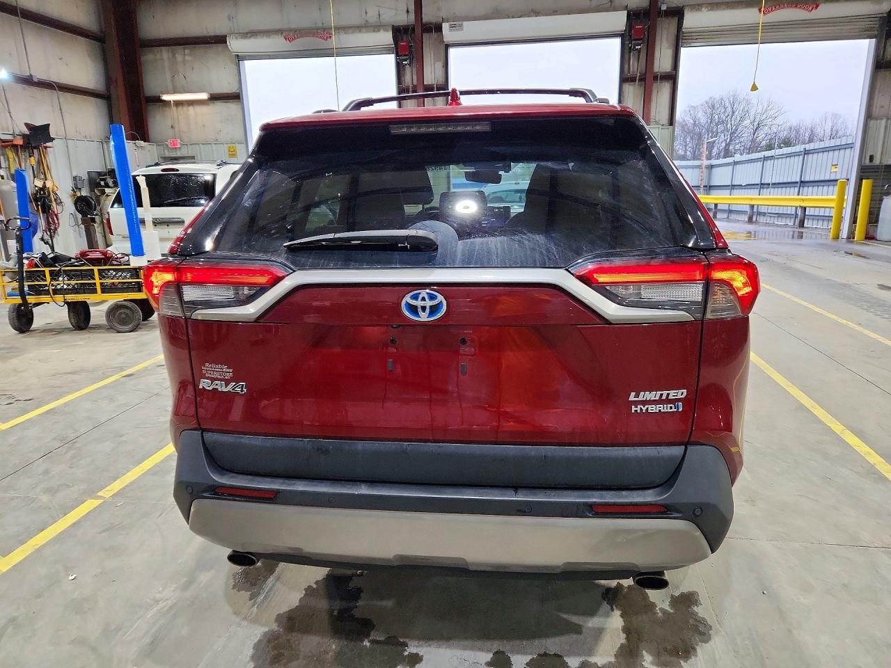 2022 TOYOTA RAV4 LIMITED photo 16