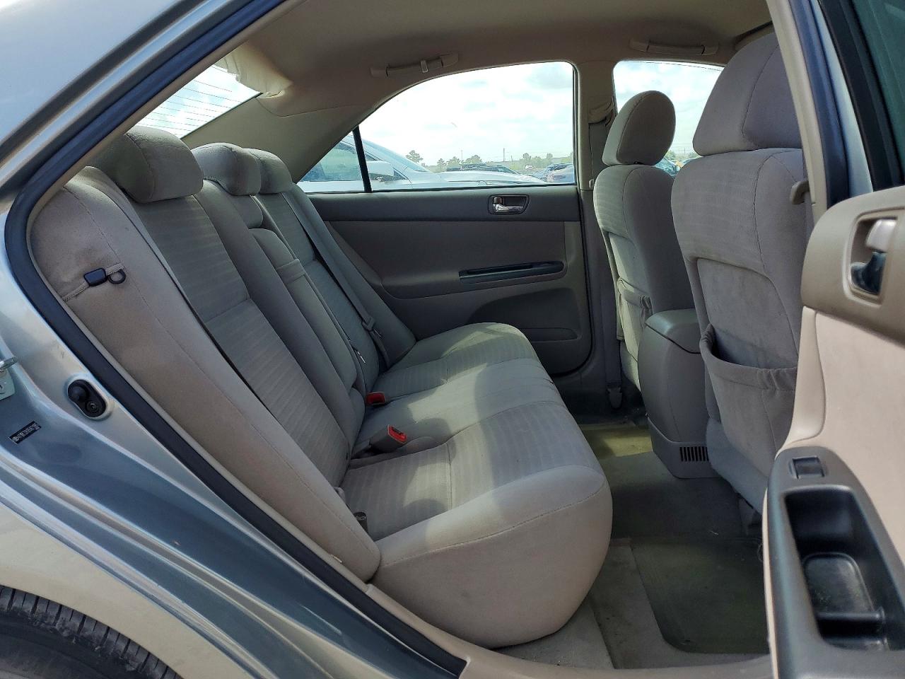 2005 TOYOTA CAMRY LE photo 21