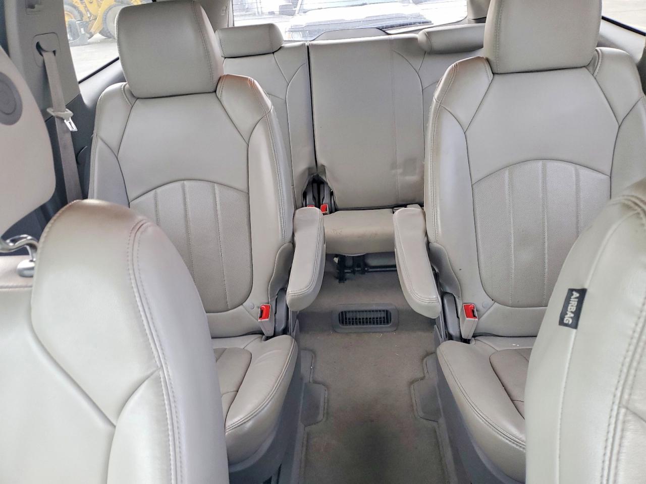 2014 CHEVROLET TRAVERSE LTZ photo 19