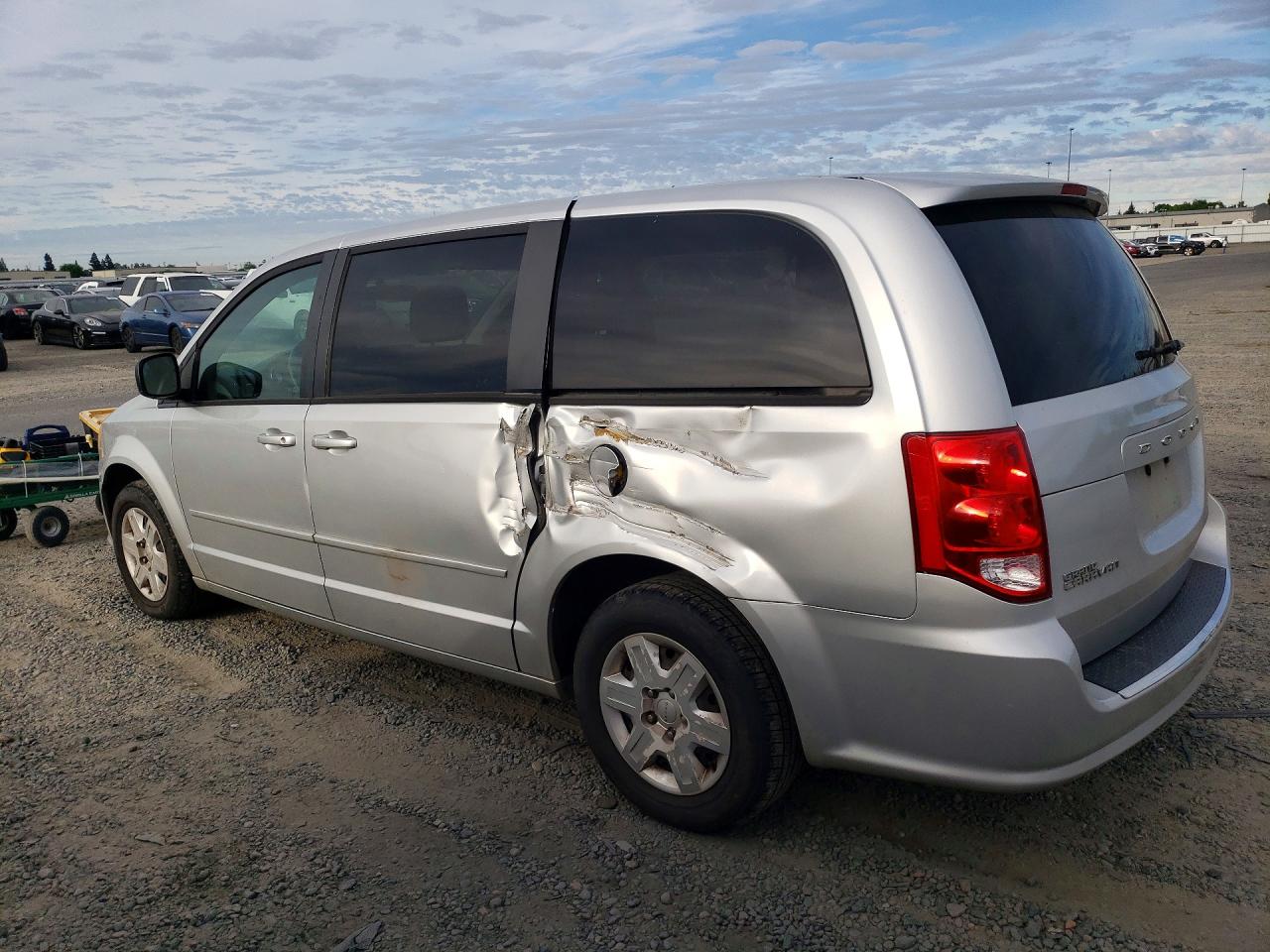2011 DODGE GRAND CARAVAN EXPRESS photo 3