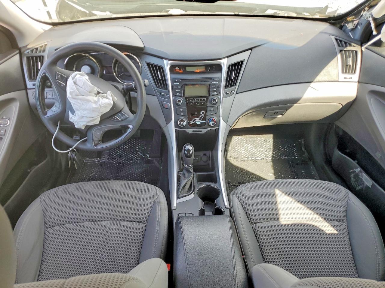 2013 HYUNDAI SONATA GLS photo 8