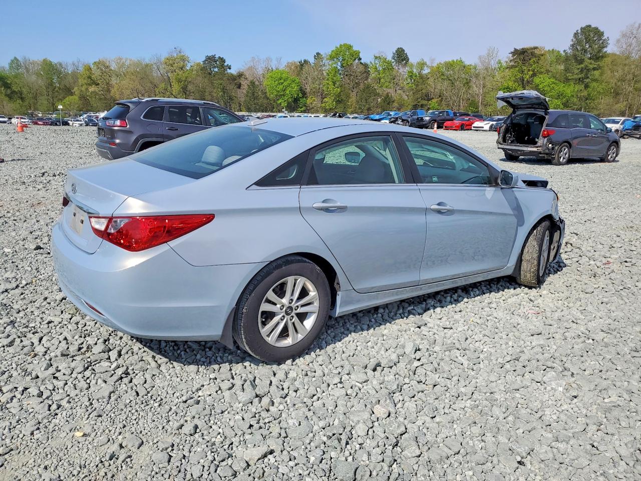 2013 HYUNDAI SONATA GLS photo 3