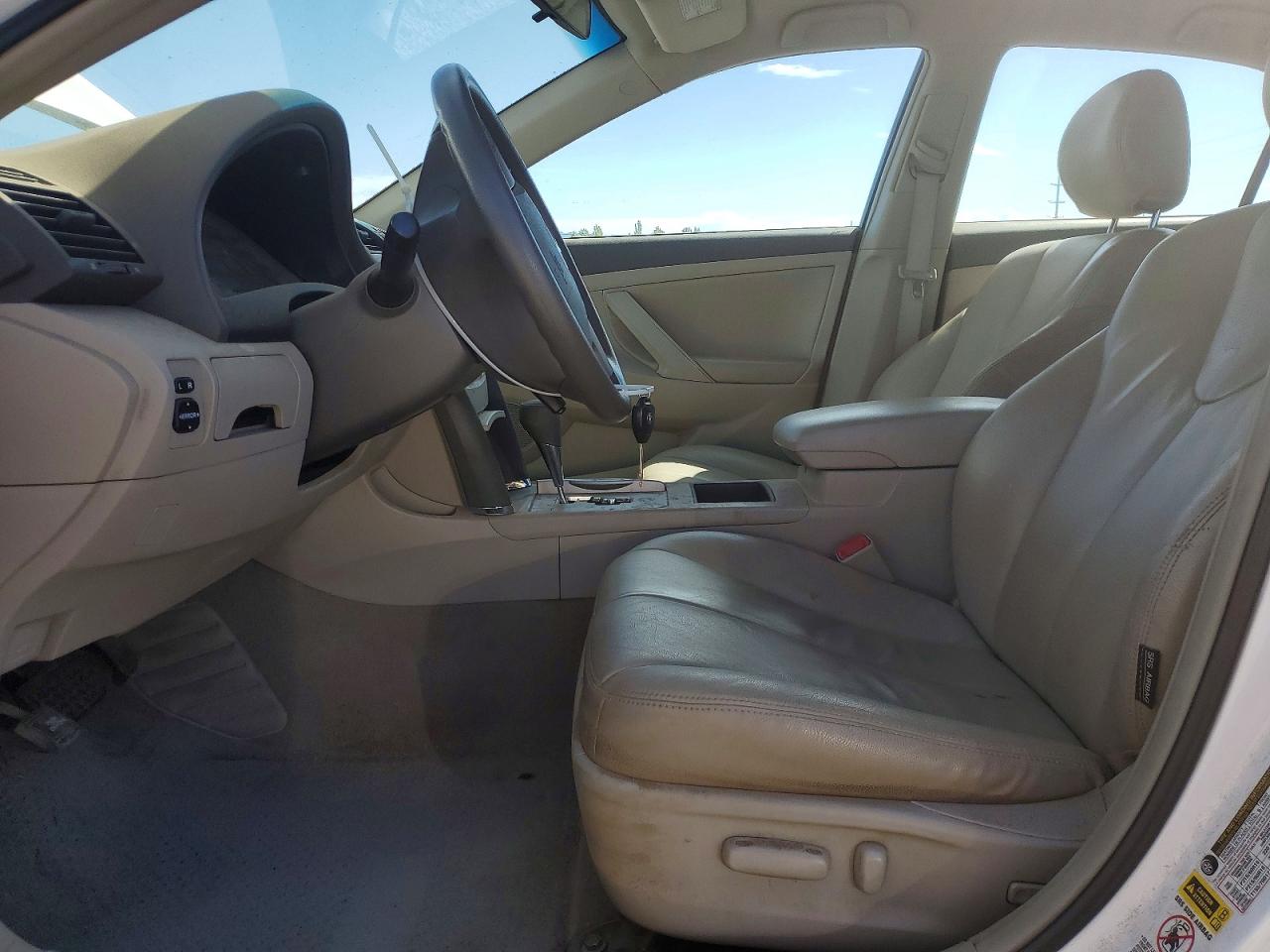 2009 TOYOTA CAMRY LE photo 19
