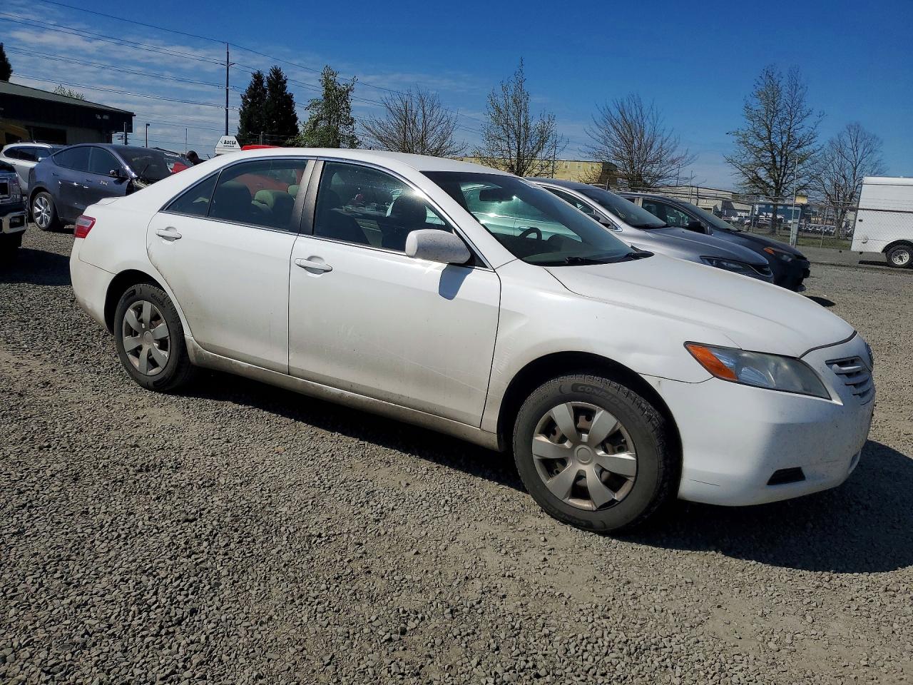 2009 TOYOTA CAMRY LE photo 10