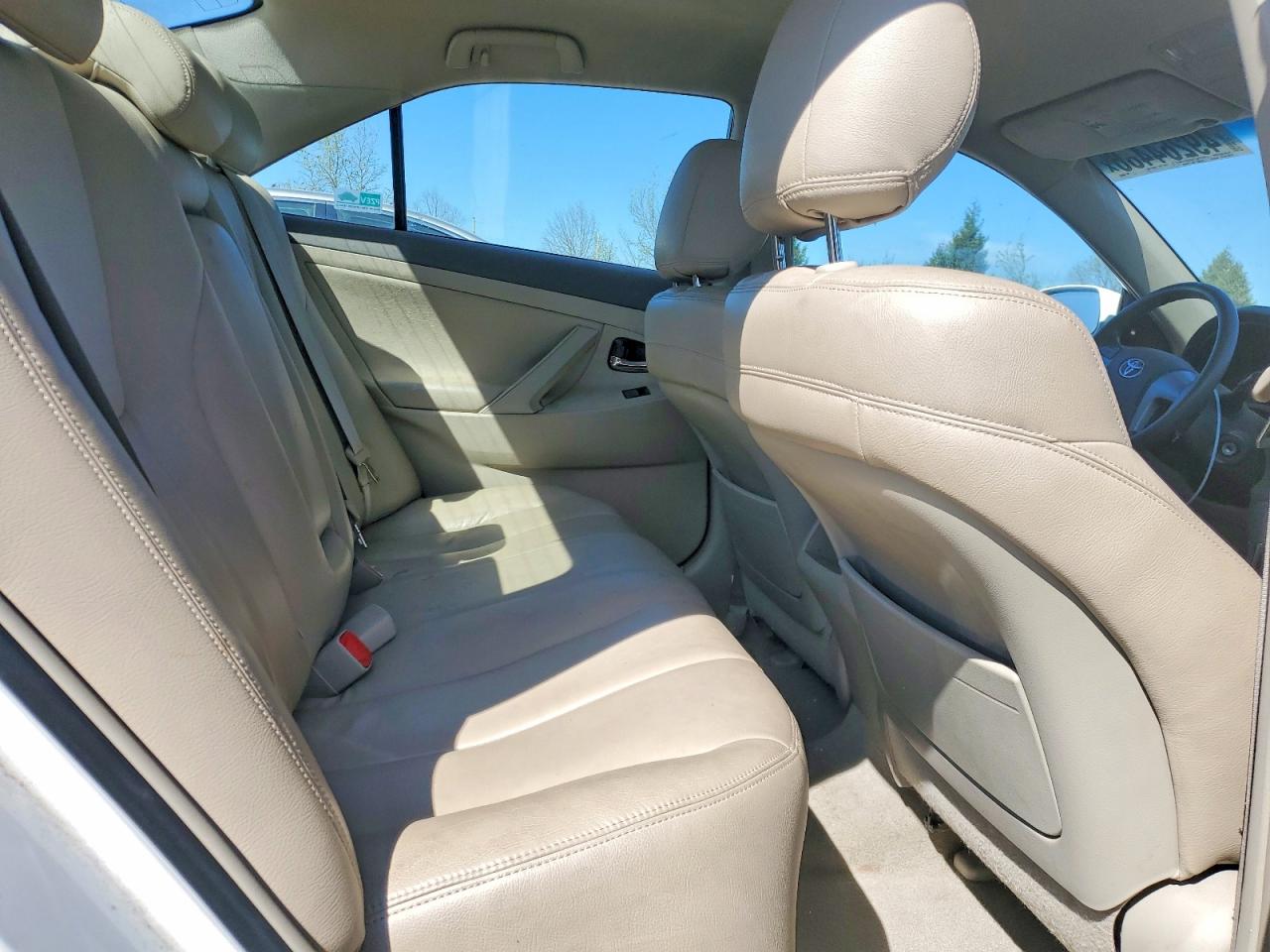 2009 TOYOTA CAMRY LE photo 28