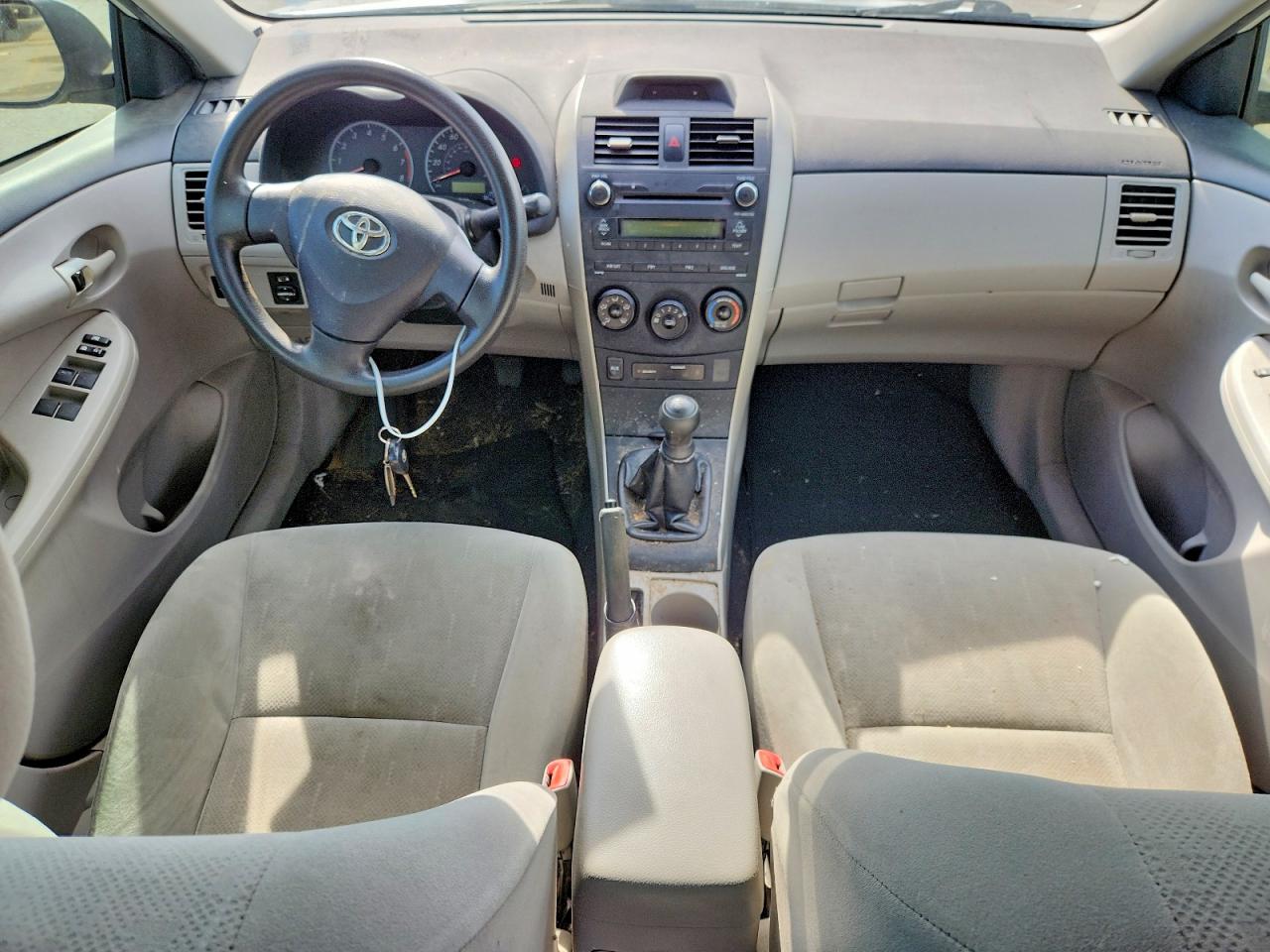 2012 TOYOTA COROLLA L photo 8