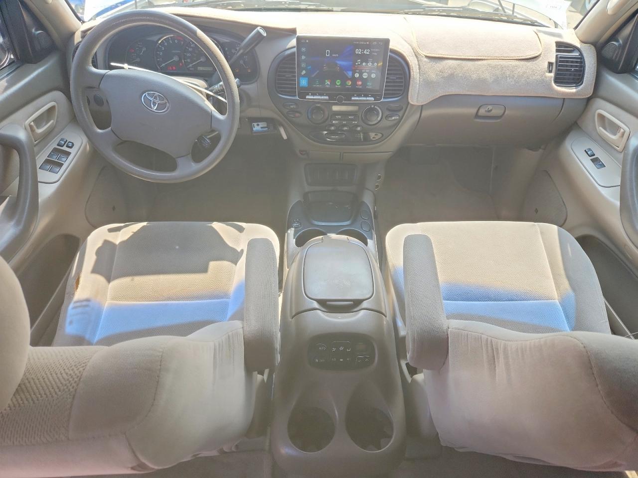 2005 TOYOTA SEQUOIA SR5 photo 8