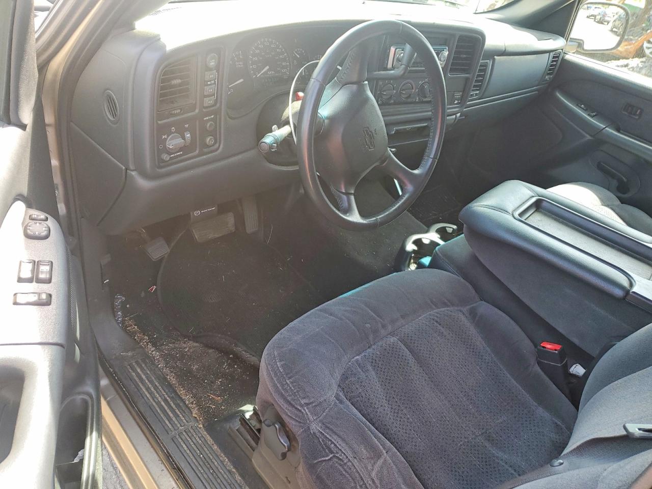 2002 CHEVROLET SILVERADO K1500 photo 8
