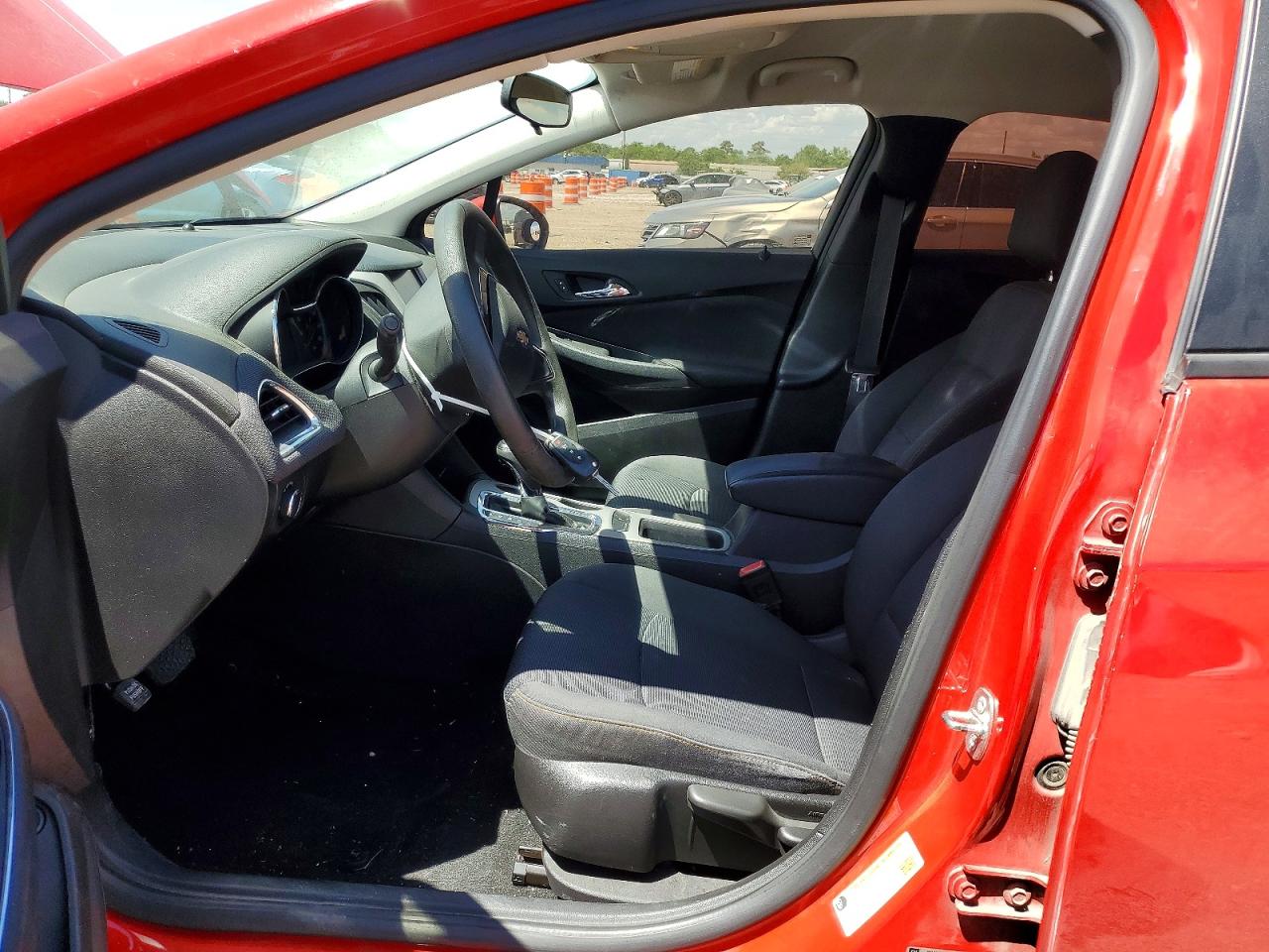 2017 CHEVROLET CRUZE LS photo 7