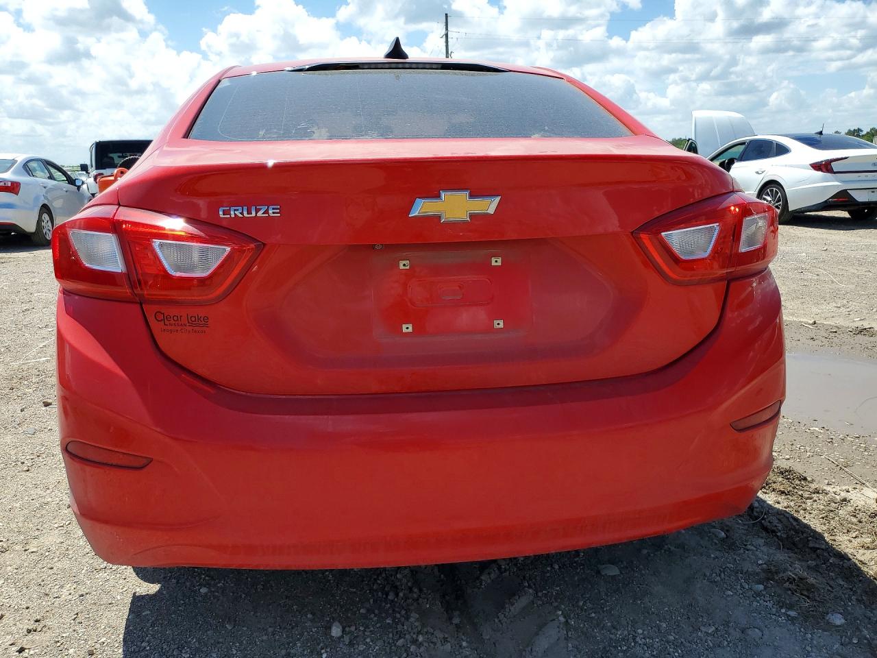 2017 CHEVROLET CRUZE LS photo 6