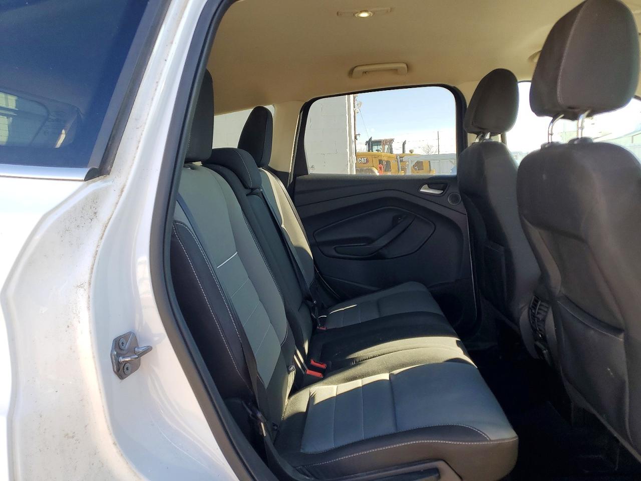2014 FORD ESCAPE SE photo 11