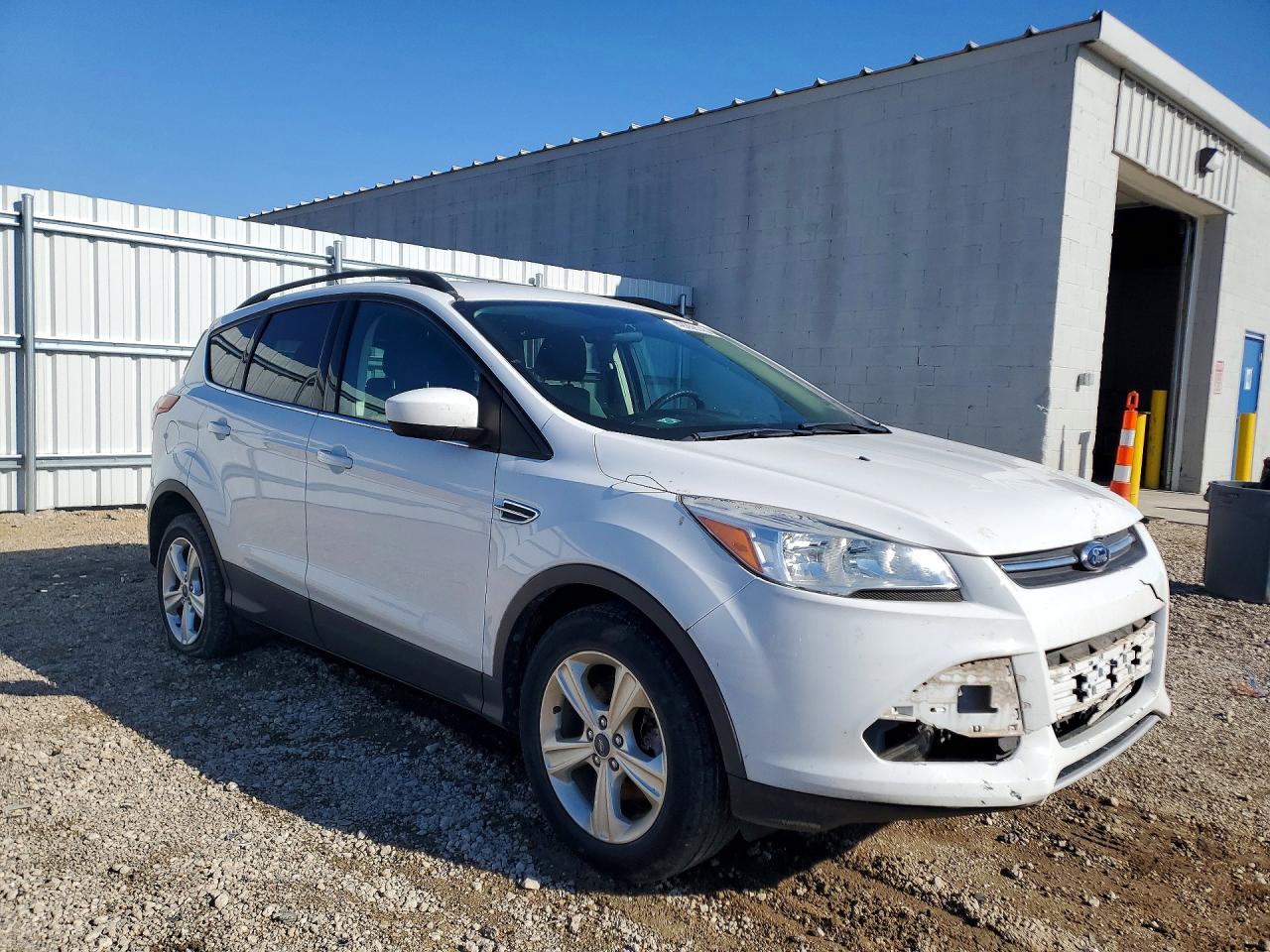 2014 FORD ESCAPE SE photo 4