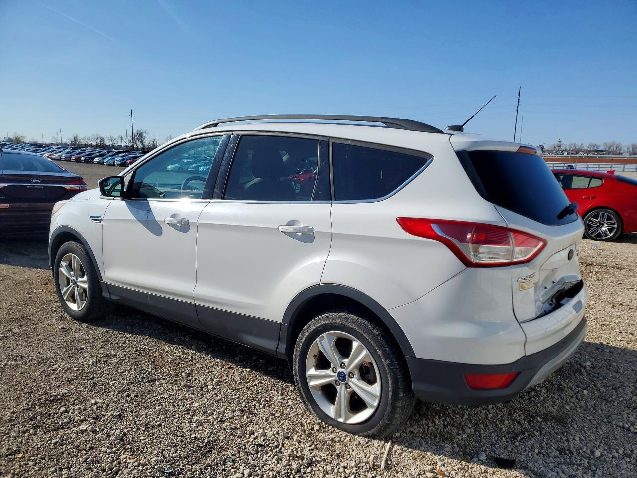 2014 FORD ESCAPE SE photo 2