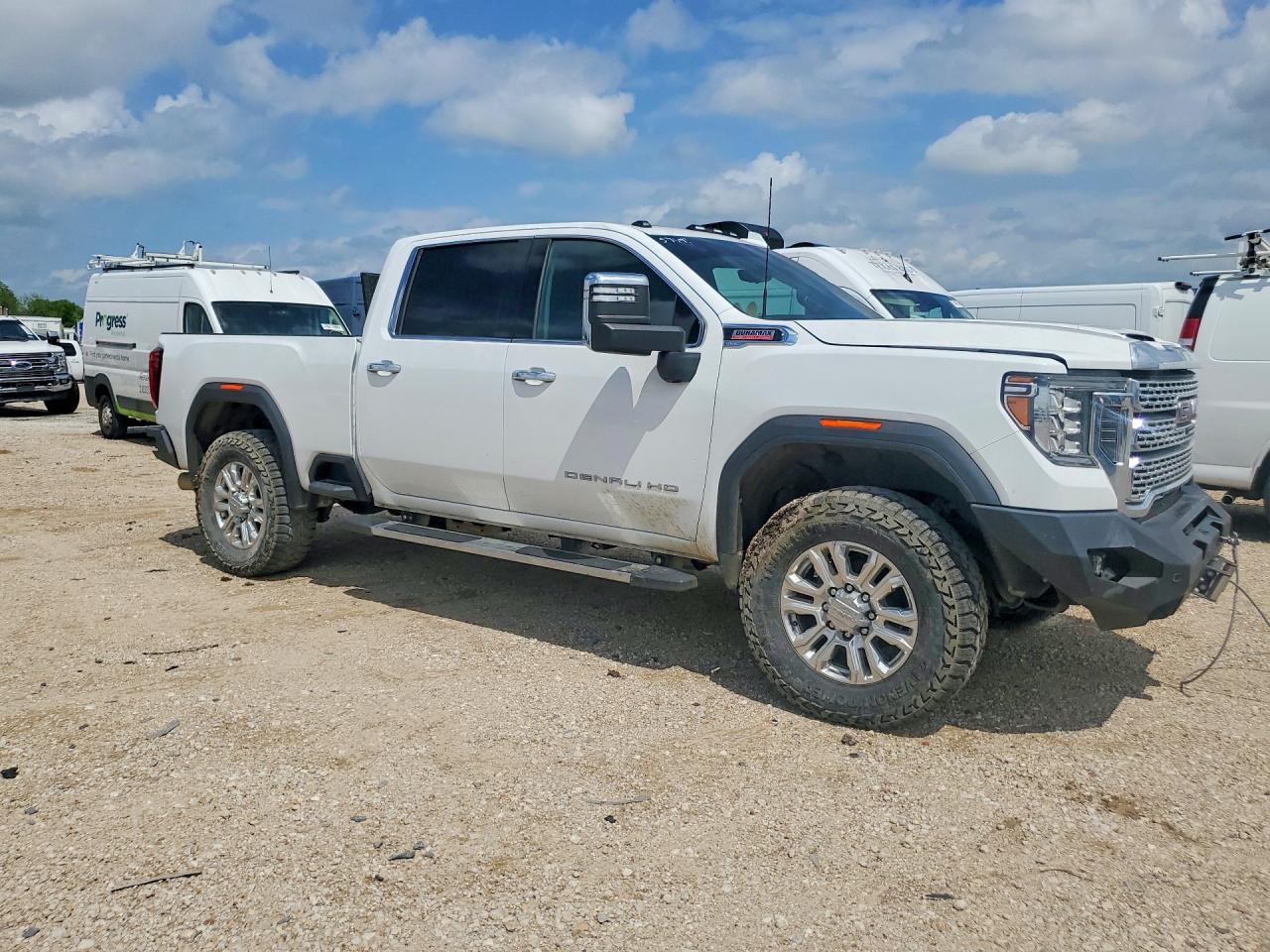 2020 GMC SIERRA K2500 DENALI photo 7