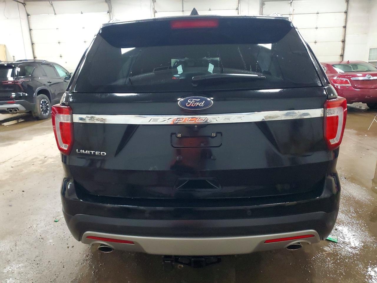 2017 FORD EXPLORER LIMITED photo 6