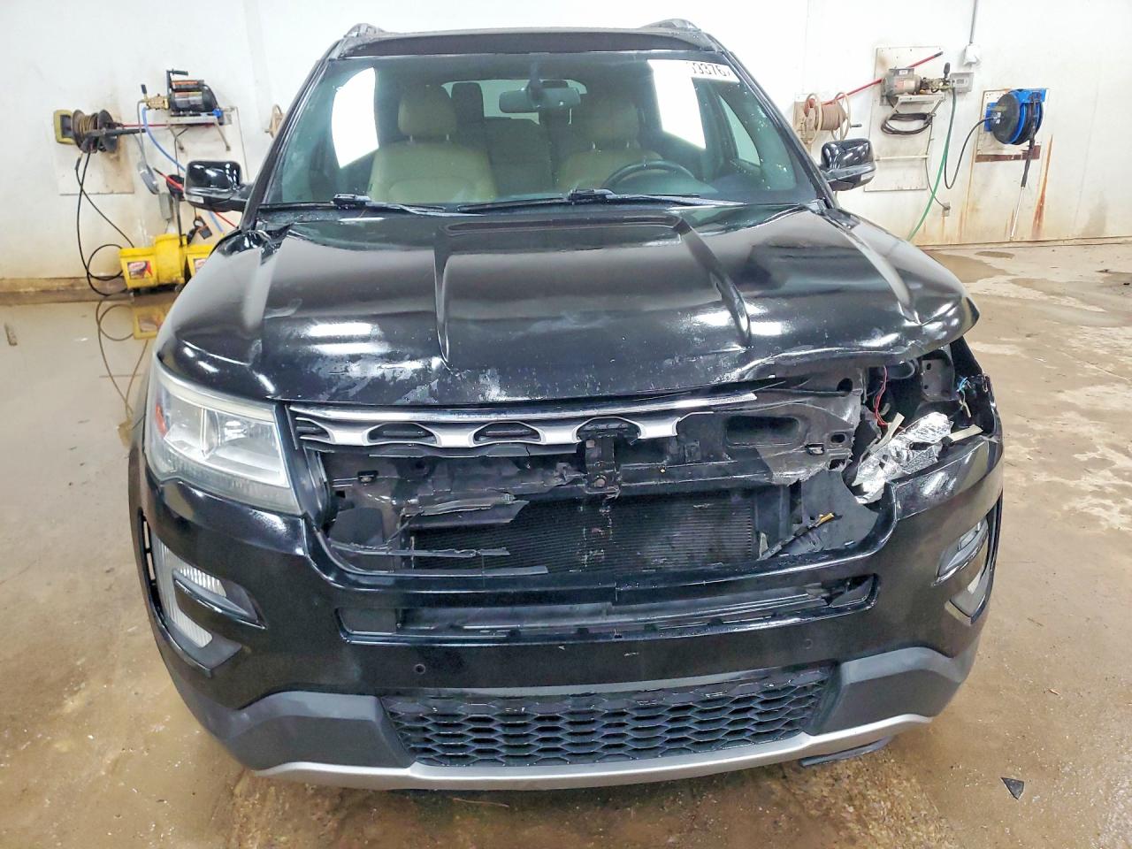 2017 FORD EXPLORER LIMITED photo 5