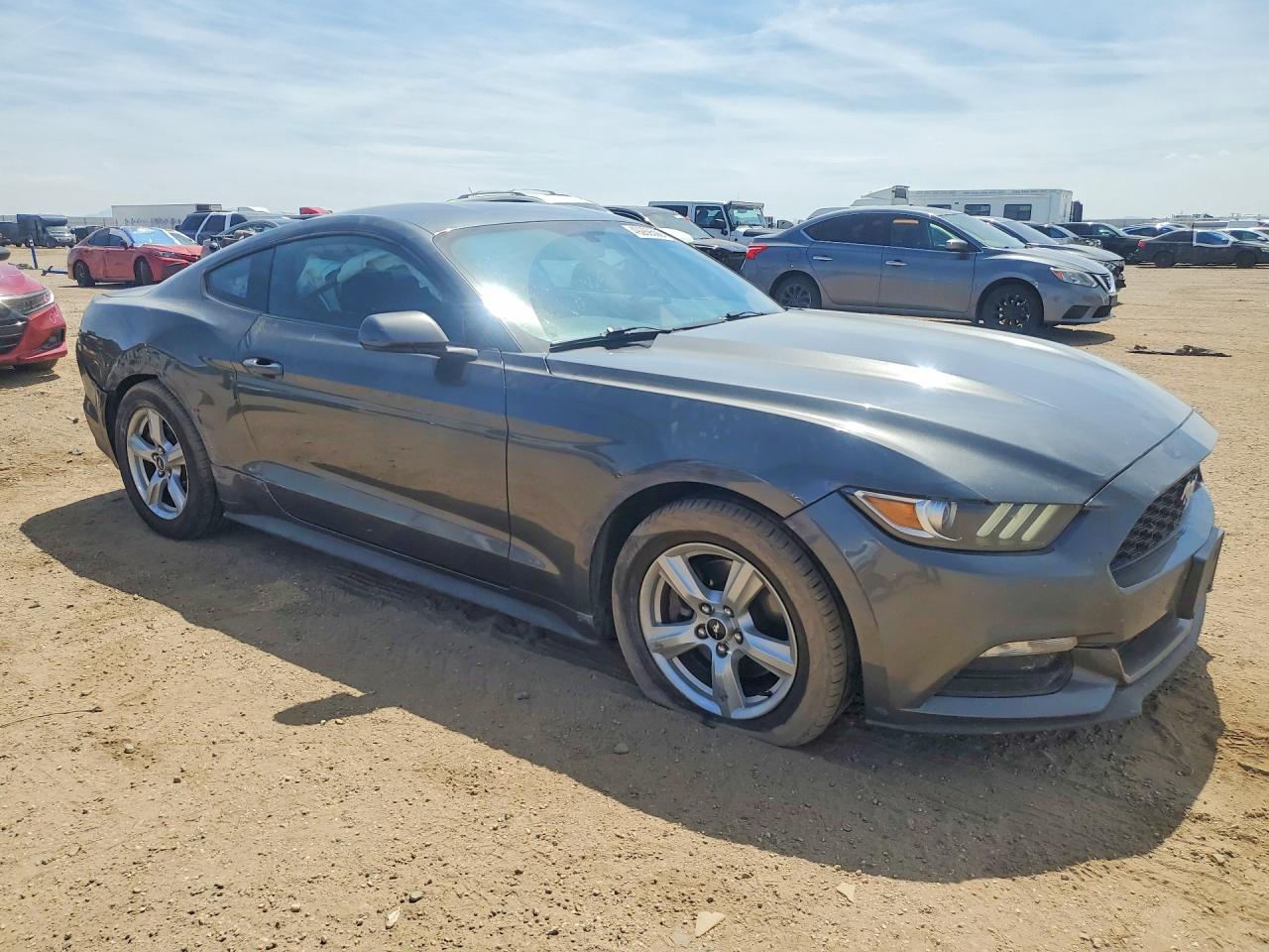 2017 FORD MUSTANG photo 10