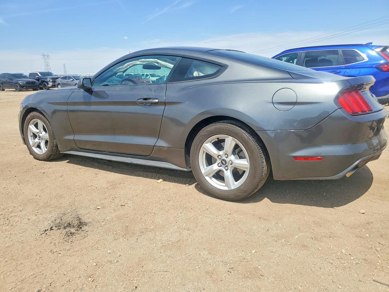 2017 FORD MUSTANG photo 4