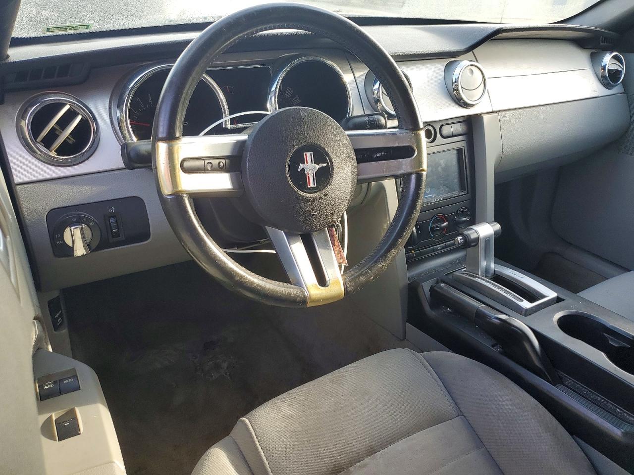 2006 FORD MUSTANG GT photo 15