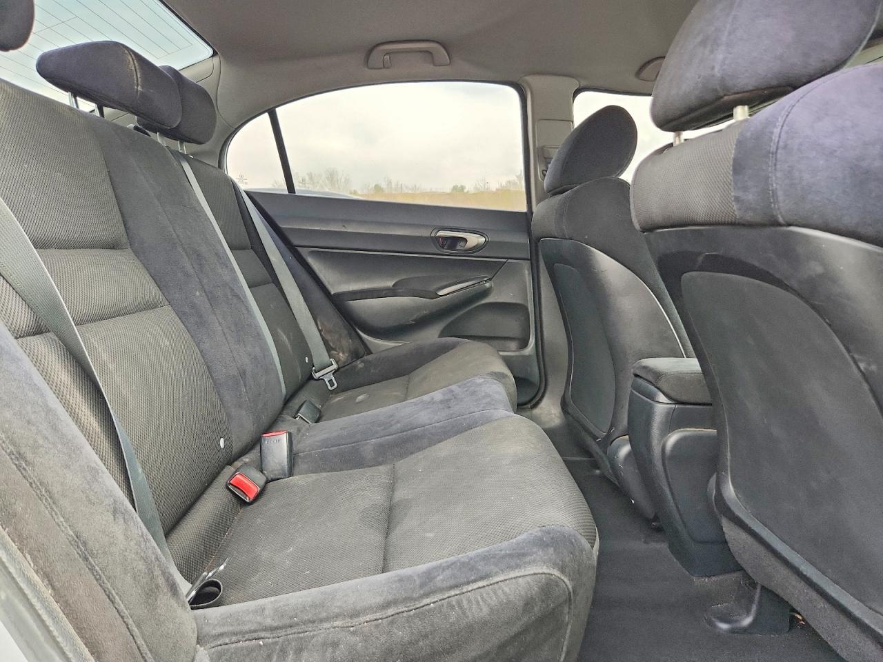 2010 HONDA CIVIC LX-S photo 19