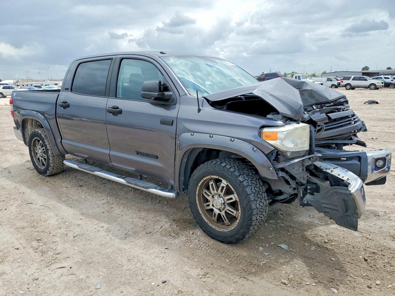 2014 TOYOTA TUNDRA CREWMAX SR5 photo 7