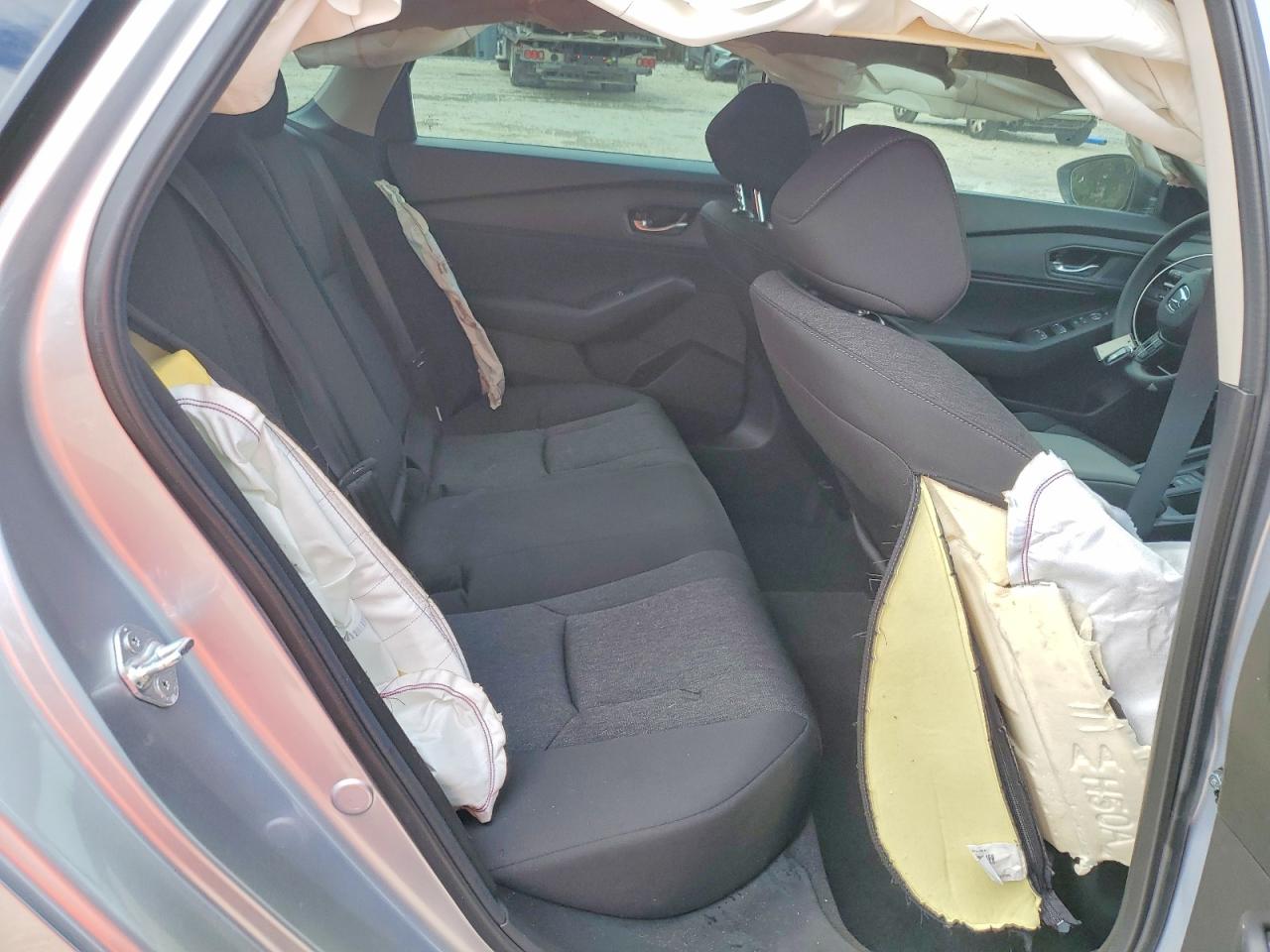 2025 HONDA ACCORD SE photo 19