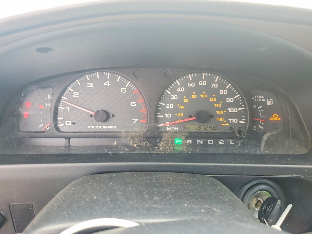 2000 TOYOTA 4RUNNER SR5 photo 9