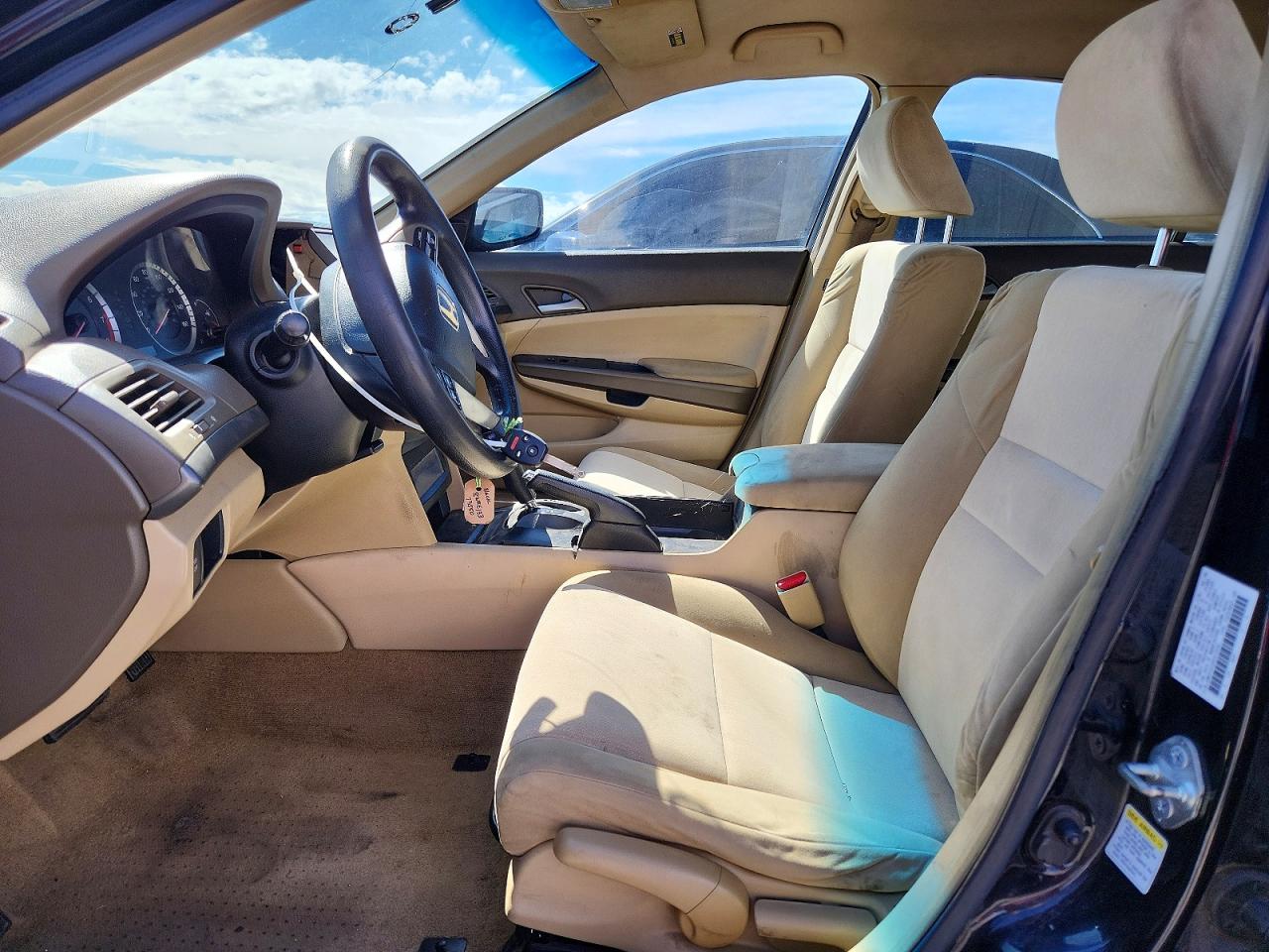 2008 HONDA ACCORD LX photo 7