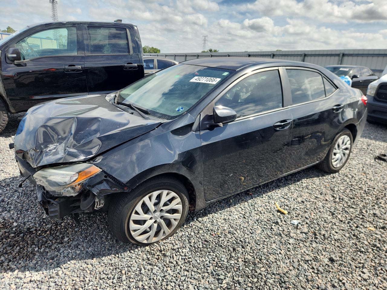 2017 TOYOTA COROLLA