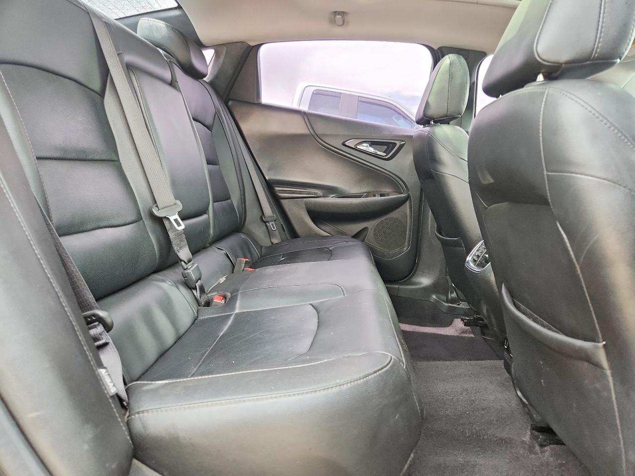 2017 CHEVROLET MALIBU PREMIER photo 19
