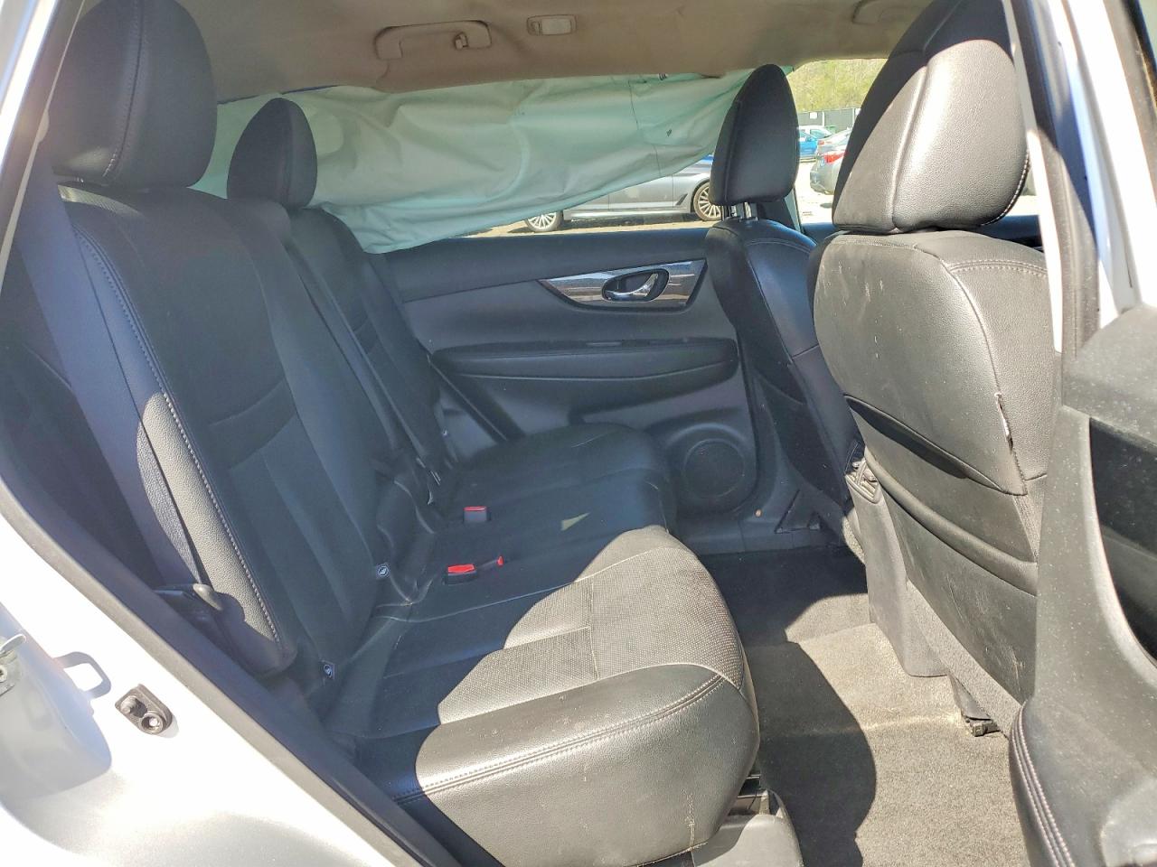 2016 NISSAN ROGUE SL photo 31