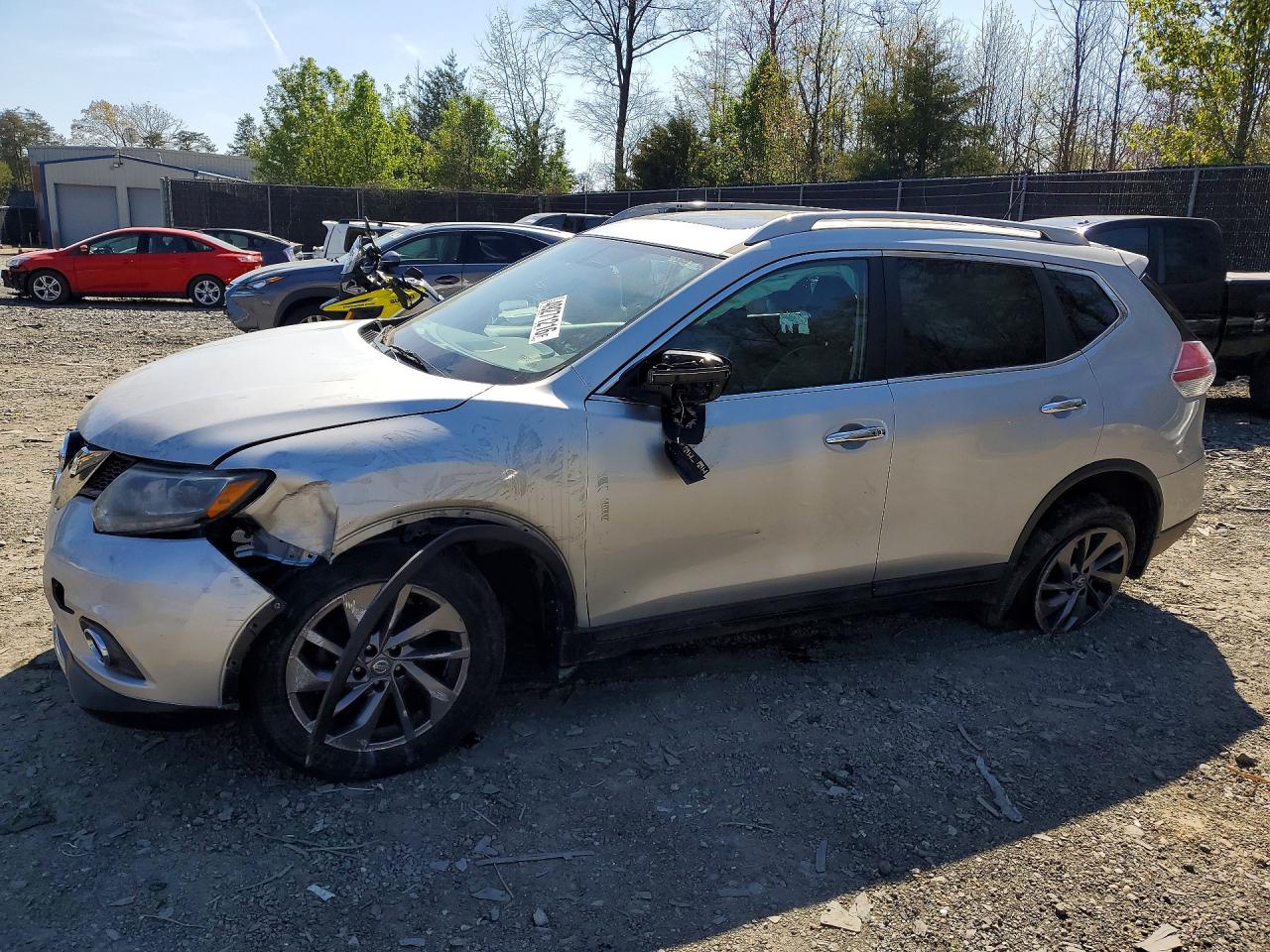 2016 NISSAN ROGUE