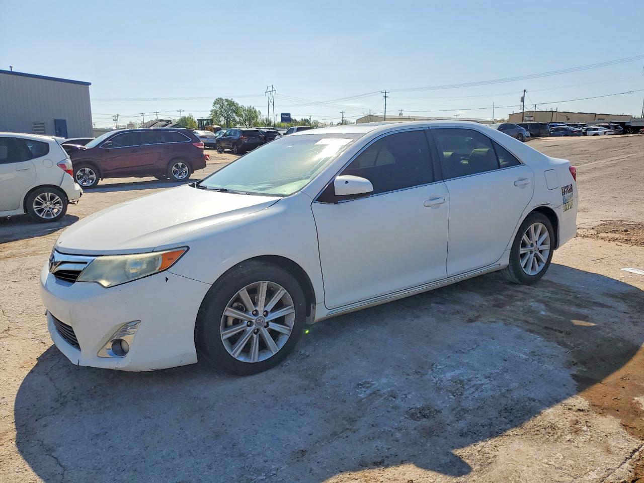 2012 TOYOTA CAMRY