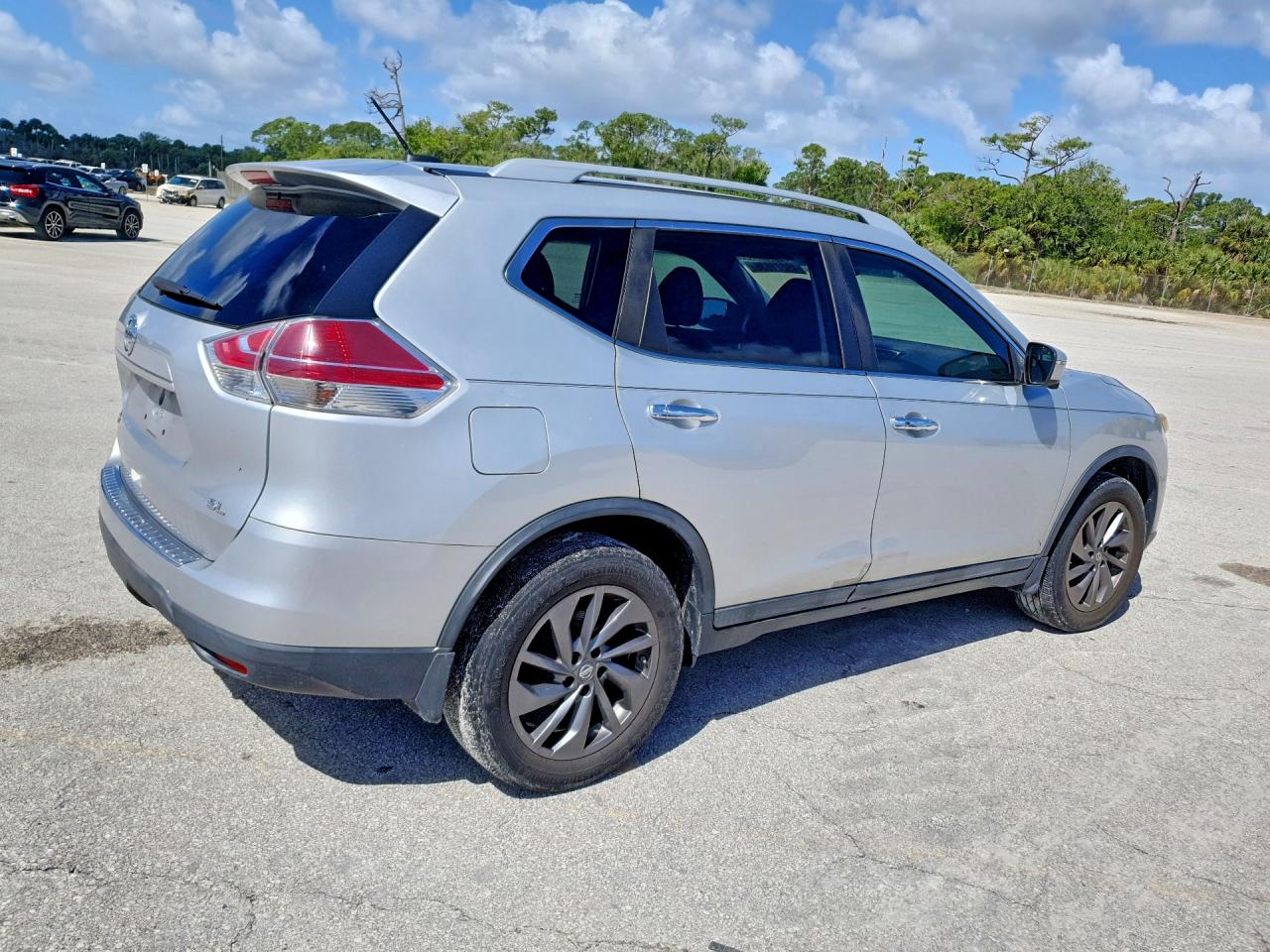 2016 NISSAN ROGUE SL photo 7