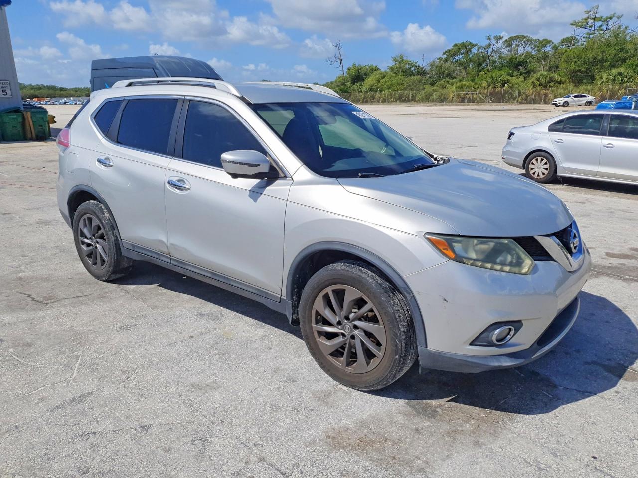 2016 NISSAN ROGUE SL photo 10
