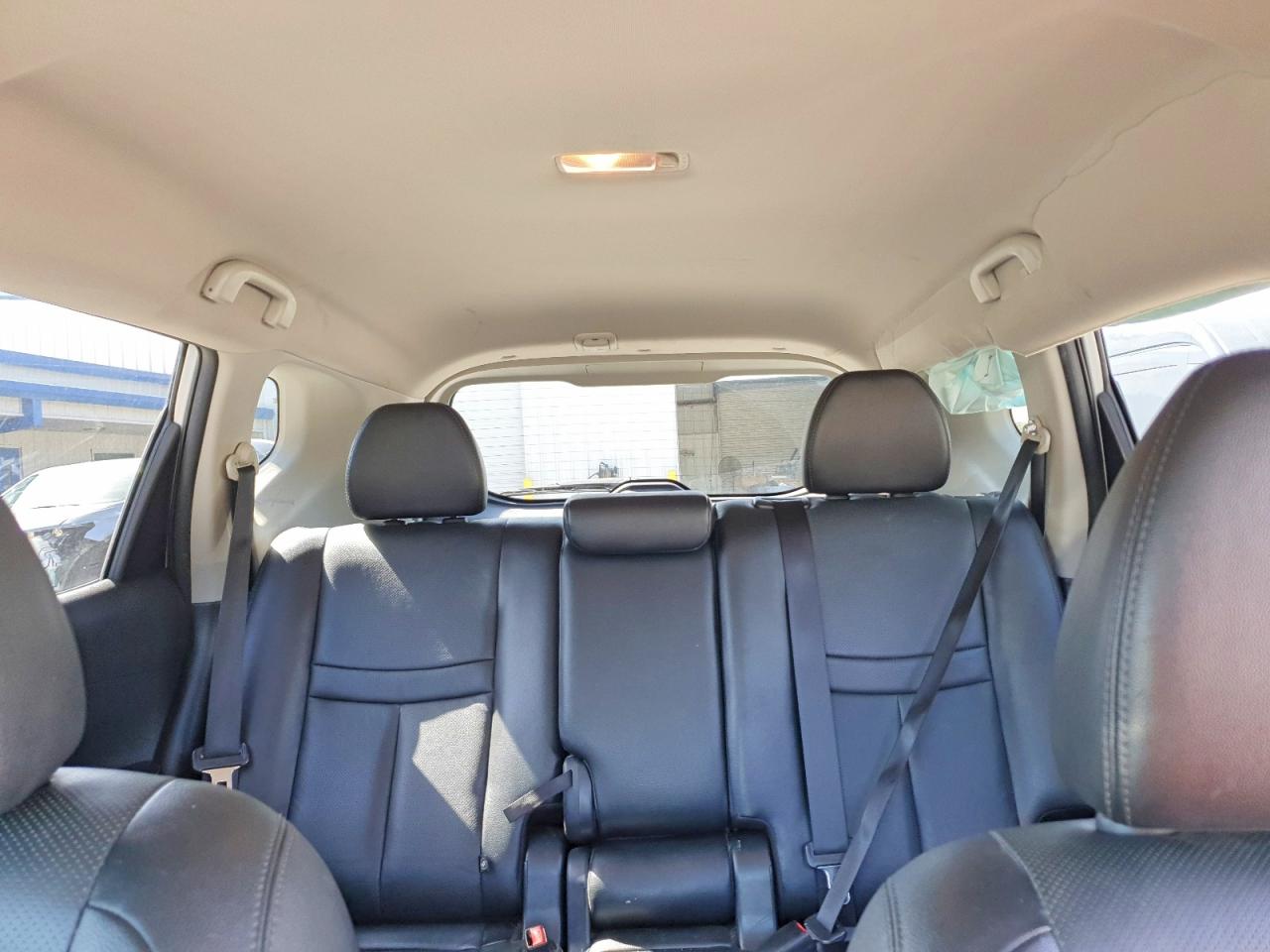 2016 NISSAN ROGUE SL photo 28