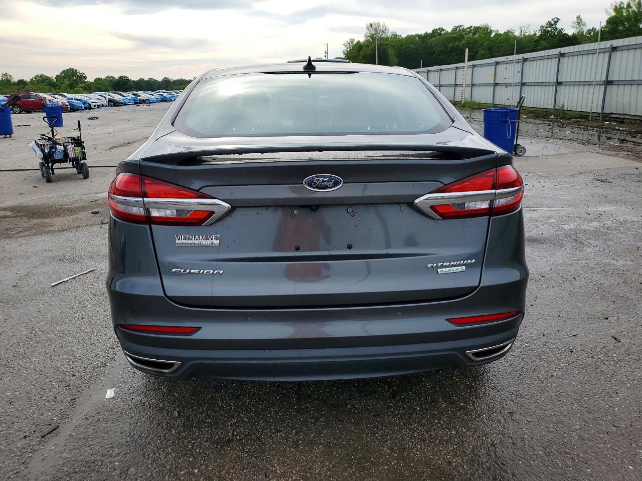 2020 FORD FUSION TITANIUM photo 16