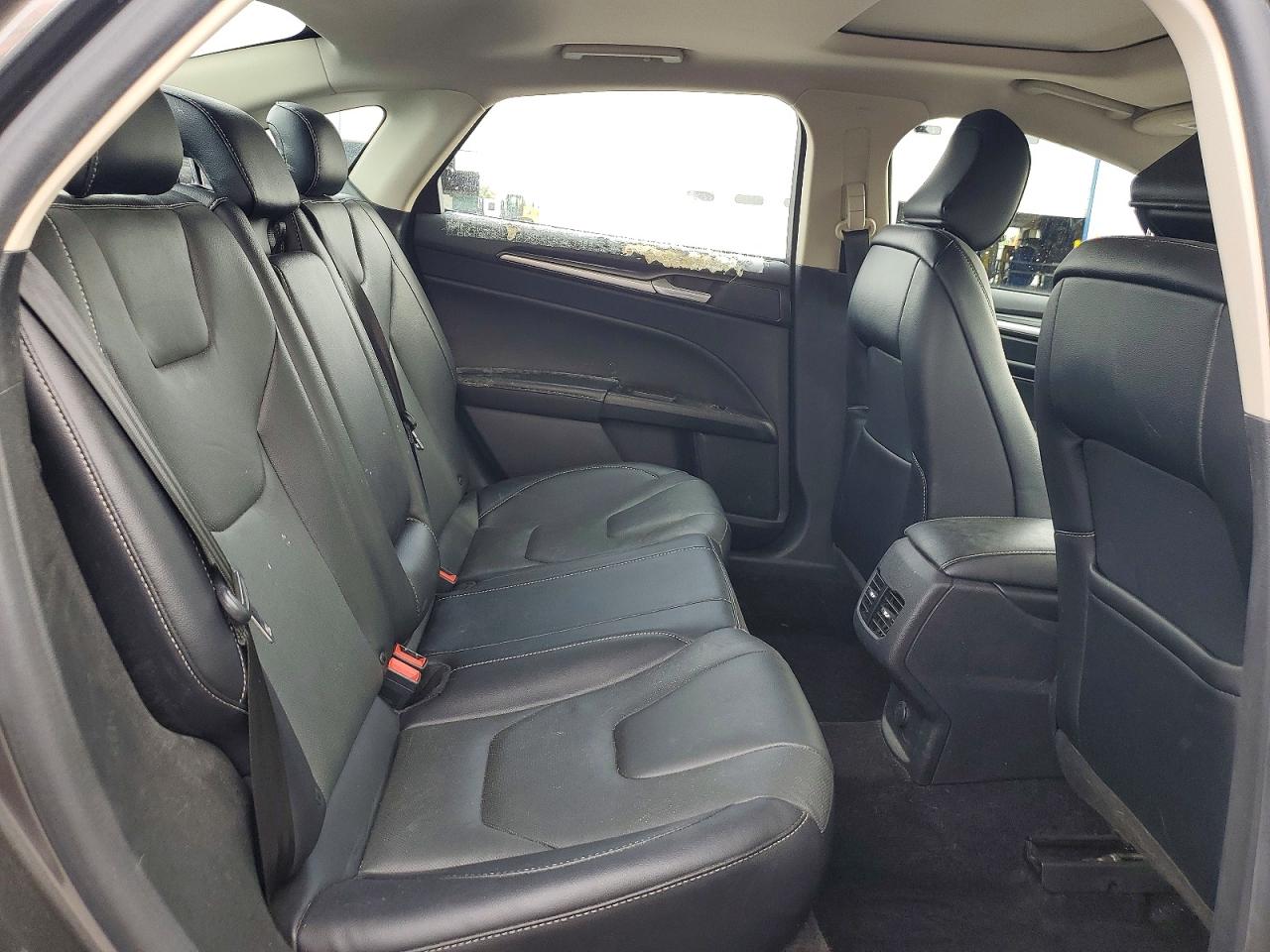 2020 FORD FUSION TITANIUM photo 28