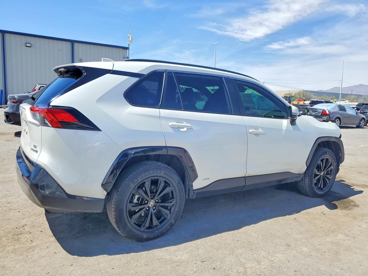 2024 TOYOTA RAV4 SE photo 7