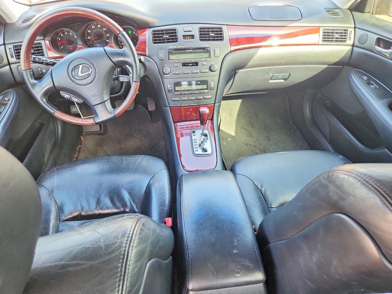 2002 LEXUS ES 300 photo 15