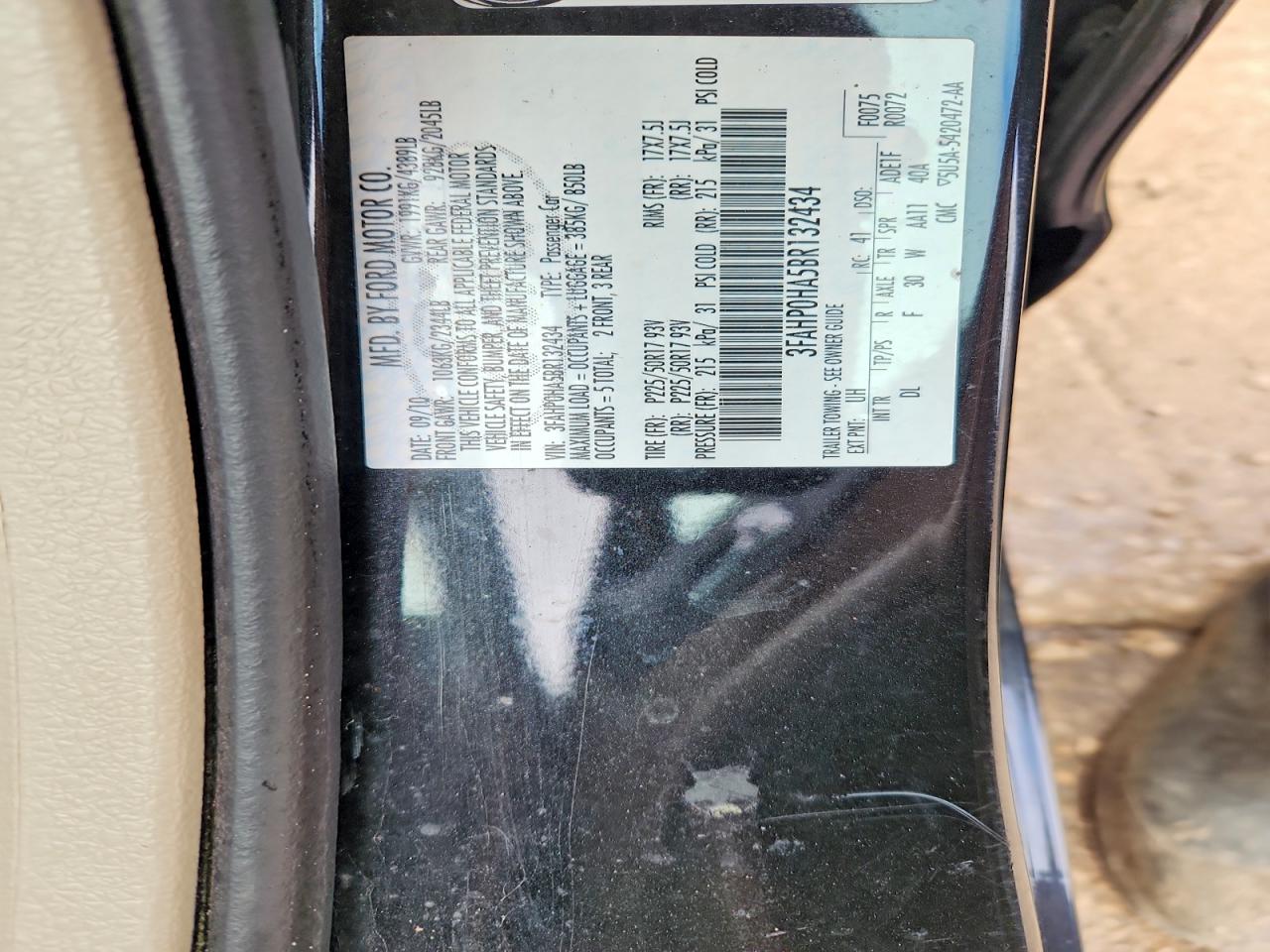 2011 FORD FUSION SE photo 23