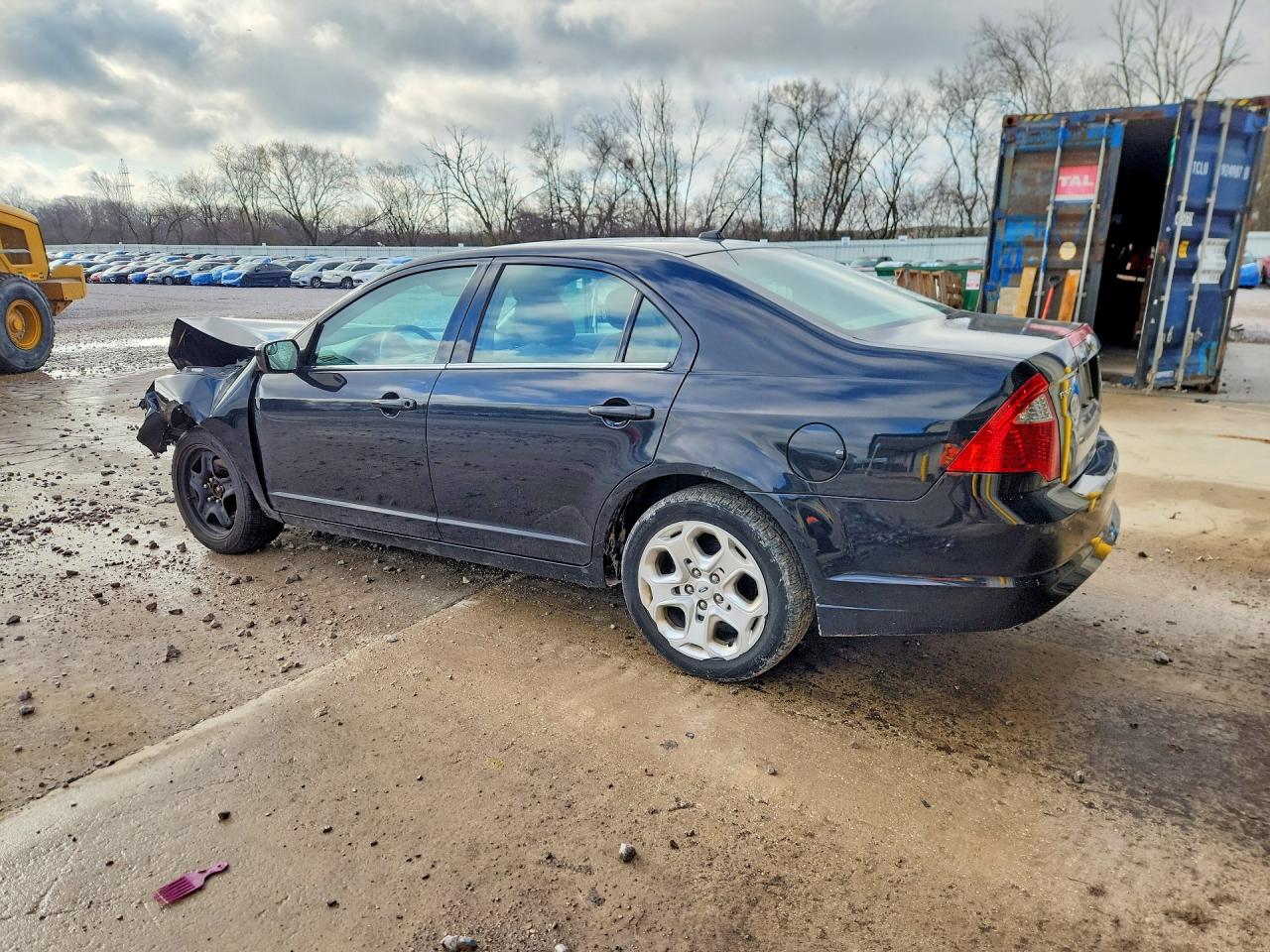 2011 FORD FUSION SE photo 3