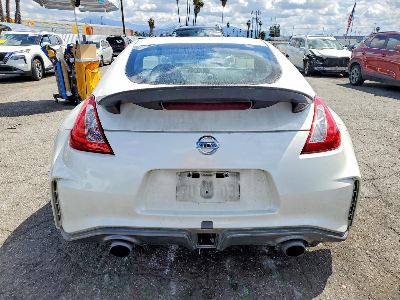 2017 NISSAN 370Z BASE photo 11